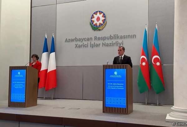 FMs of Azerbaijan, France discuss situation in Lachin-Khankendi road
