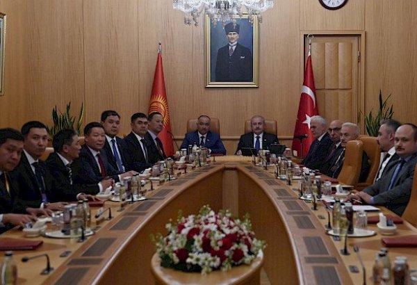 Kyrgyz Parliament speaker meets with Chairman of Grand National Assembly of Turkiye