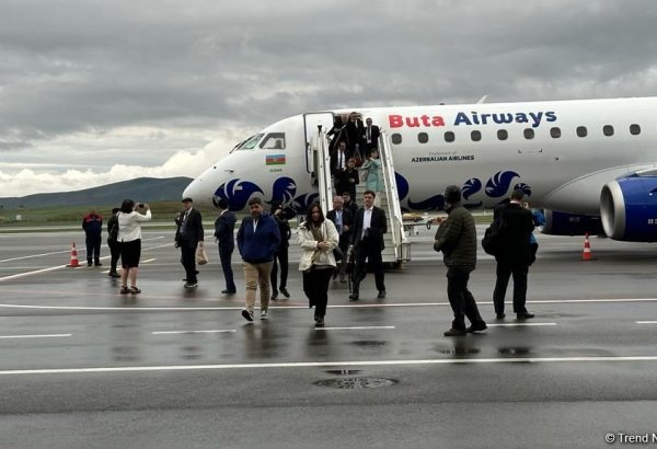 Participants of international conference arrive at Fuzuli airport