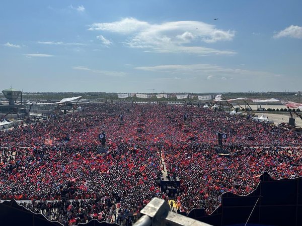 Erdogan's pre-election rally in Istanbul attended by 1.7 million people