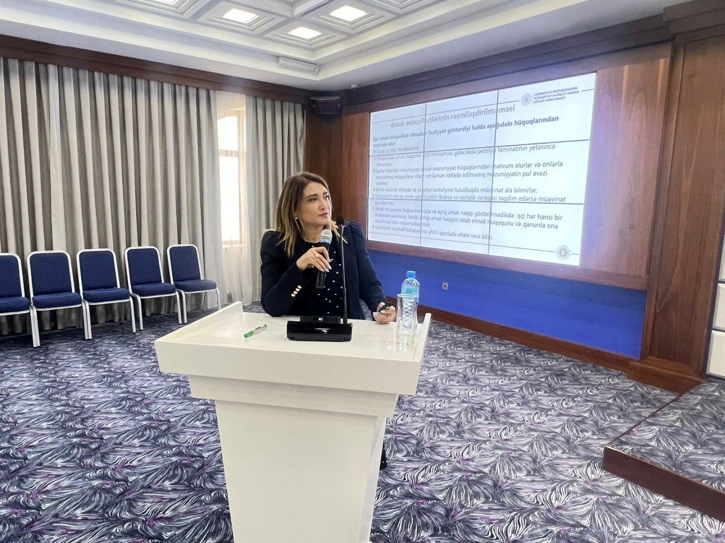 Госслужба Азербайджана назвала число выявленных с начала года лиц, работавших без трудового договора