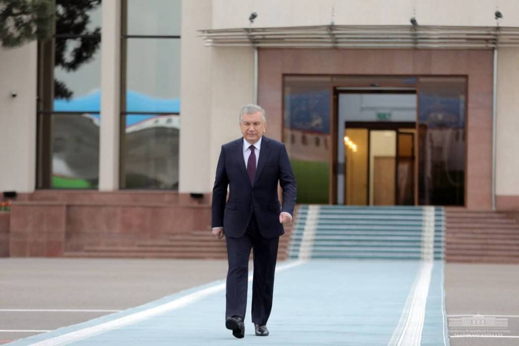 President departs for Samarkand