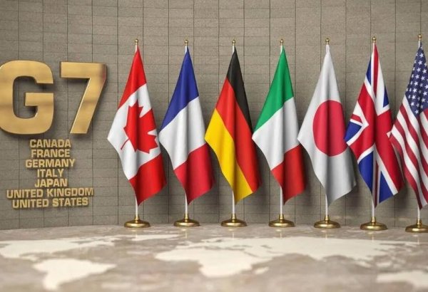 "G7" ölkələrinin liderləri Zelenski ilə Ukrayna üzrə sessiyaya başlayıblar