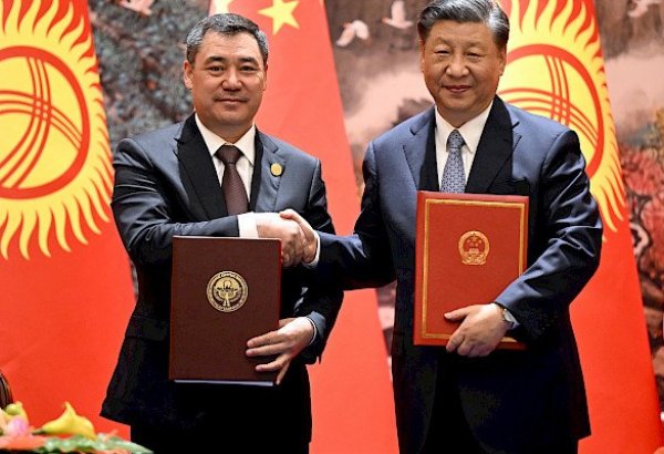 Отношения КР и КНР выведены на уровень всеобъемлющего стратегического партнерства. Лидеры стран подписали Совместную декларацию