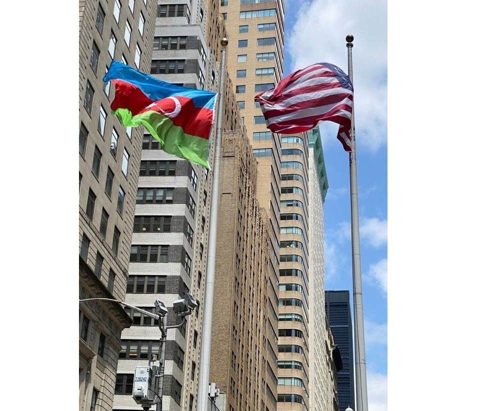 Azerbaijani flag raised in New York