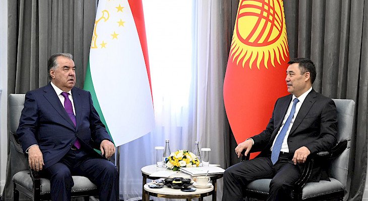 В Чолпон-Ате состоялась встреча президентов Кыргызстана и Таджикистана