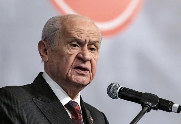 Исполнение обязанностей председателя парламента Турции временно возложено на Девлета Бахчели