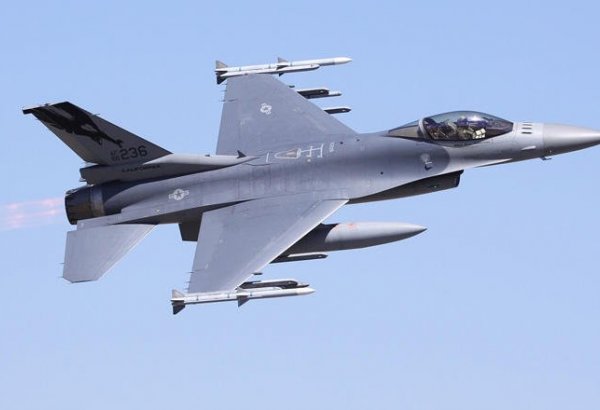 ABŞ Hollandiyanın “F-16” döyüş təyyarələrini Ukraynaya təhvil verməsini təsdiqləyib