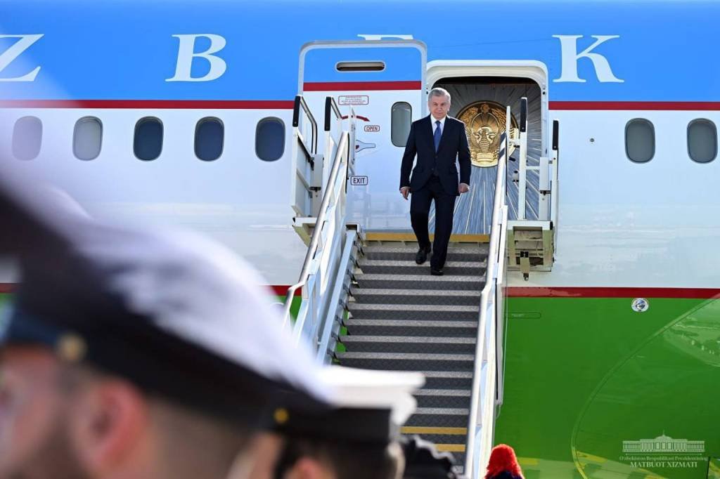 The President of Uzbekistan arrives in Italy