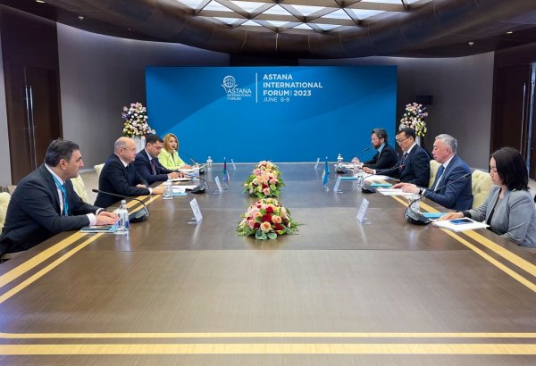 Astanada Azərbaycan-Qazaxıstan ikitərəfli əməkdaşlığı müzakirə edilib