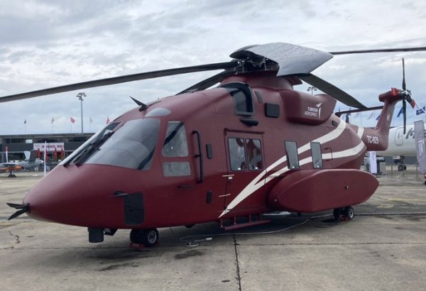 TUSAŞ ilk dəfə T925 helikopterini tam miqyaslı modelini nümayiş etdirib