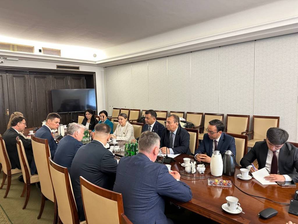 Узбекистан – Польша: будет расширяться межпарламентское сотрудничество