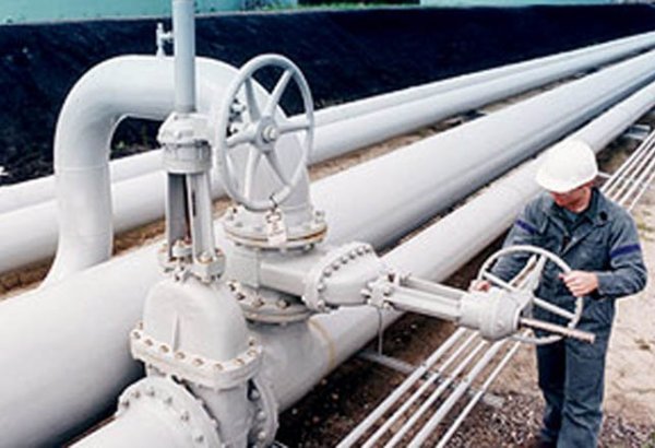 Азербайджан и Казахстан могут транспортировать нефть по трубопроводу Баку-Супса