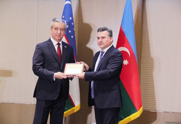 АМИ Trend и Turkic.World отмечены благодарственными дипломами за вклад в развитие отношений между Азербайджаном и Узбекистаном