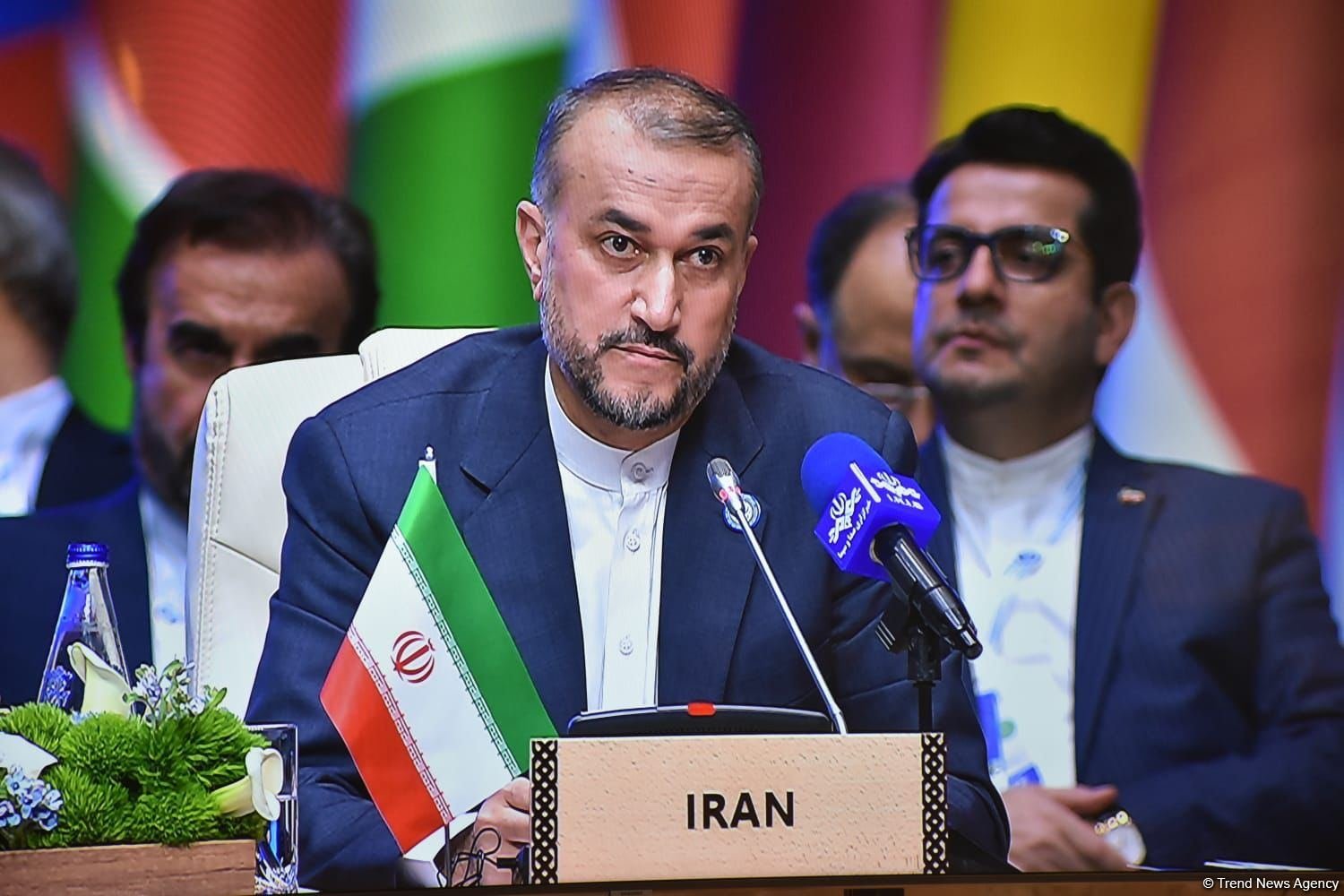 Азербайджан соблюдает трехстороннее соглашение - глава МИД Ирана