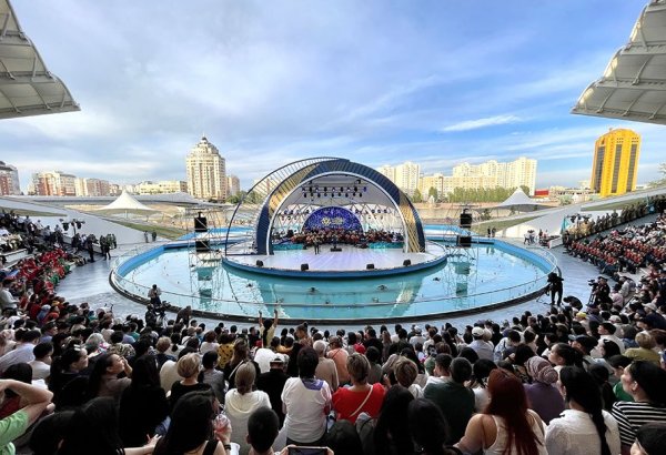 Astanada beynəlxalq hərbi-musiqi festivalının açılış mərasimi keçirilib