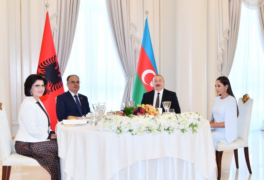 On behalf of President Ilham Aliyev, First Lady Mehriban Aliyeva, official lunch was hosted in honor of President Bajram Begaj, First Lady Armanda Begaj