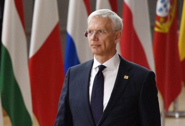 Премьер-министр Латвии подает в отставку