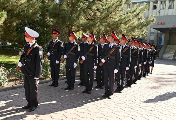 ИИМ Академиясынын Түркия жана Россиядан билим алууга кетип жаткан 30 курсанты ант берди