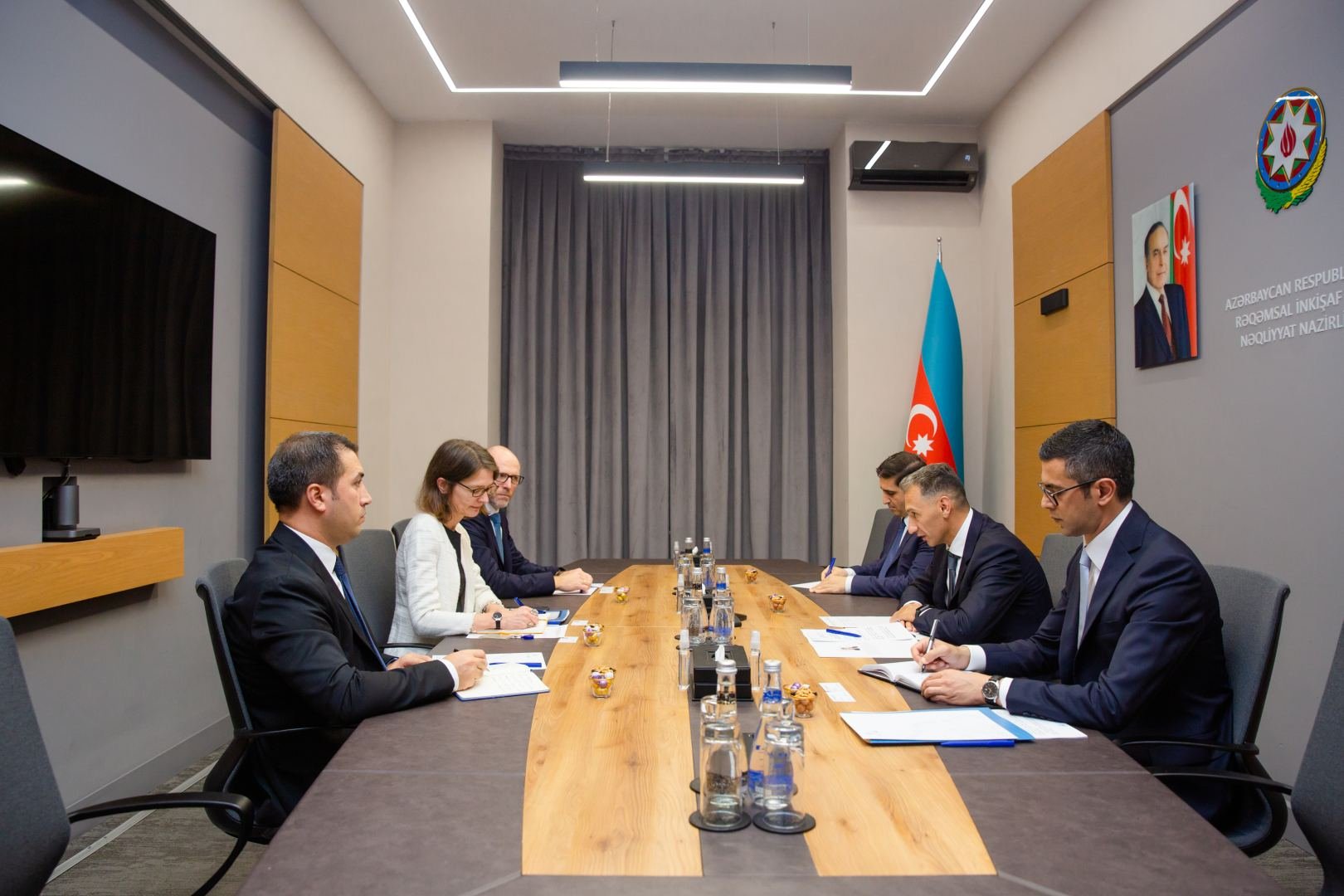Azerbaijan, World Bank discuss cooperation in field of ICT and transport