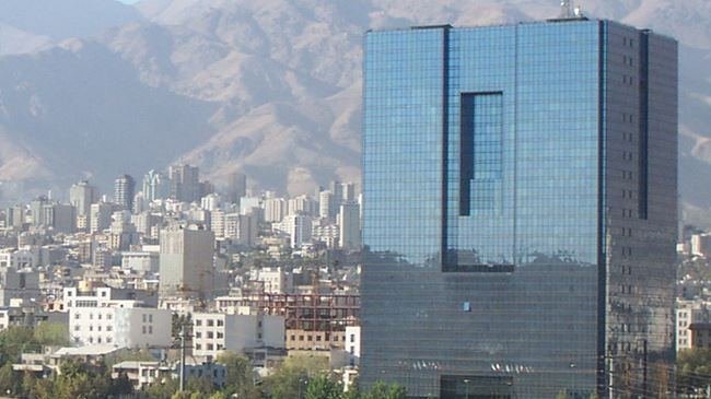 Iran to ditch US dollar for regional trips amid sanctions