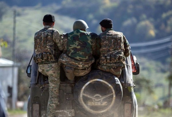 Военнообязанные сепаратисты покидают Карабах