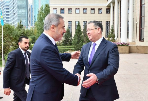 Kazakistan Dışişleri Bakanı Nurtileu, mevkidaşı Fidan ile ortak basın toplantısında konuştu: