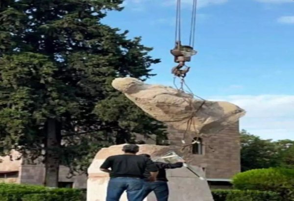 Azerbaijan dismantles monument to Armenian terrorist in Khojavend