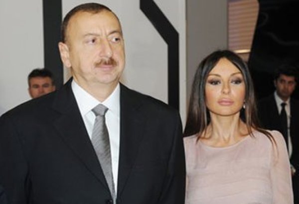 President Ilham Aliyev, First Lady Mehriban Aliyeva sign obituary on death of Azerbaijani MP