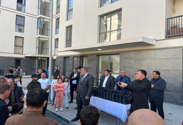 More natives returning to Azerbaijan's Fuzuli granted with new apartments