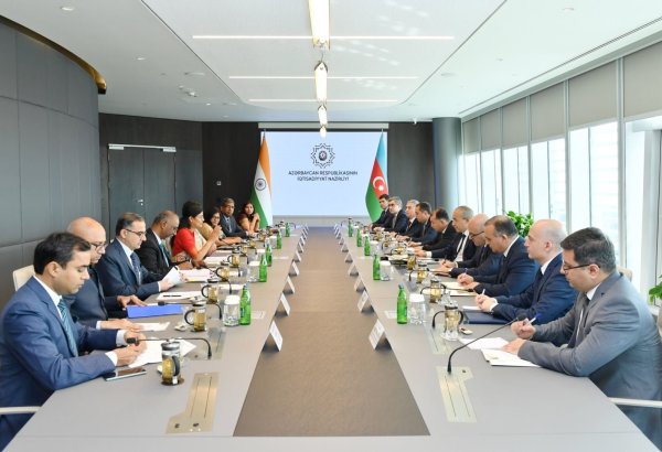 Азербайджан и Индия обсудили экономическое сотрудничество