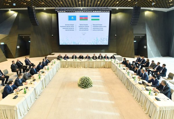 Азербайджан, Казахстан и Узбекистан обсудили возможности транзита электроэнергии из стран ЦА
