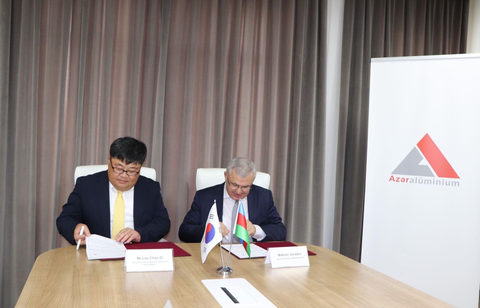 Azerbaijan Industrial Corporation, South Korean companies sign memorandum
