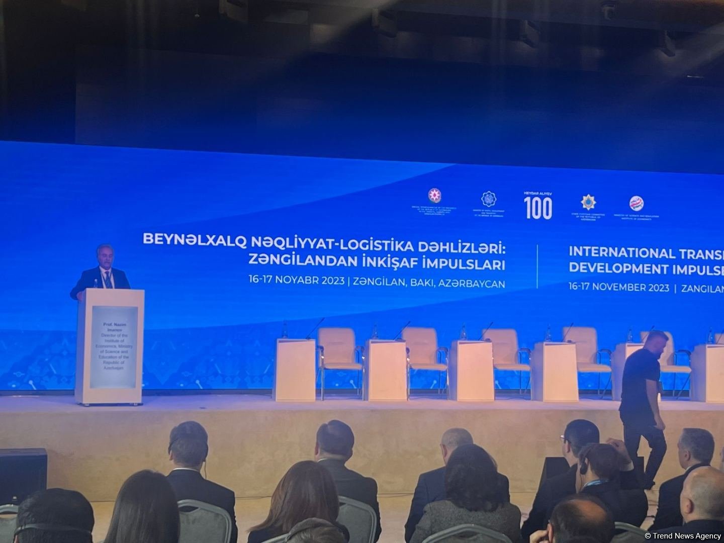 В Азербайджане началась международная конференция "Международный транспортно-логистический коридор: импульсы развития из Зангилана"