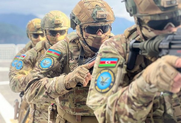 Кадры с тренировок азербайджанских спецназовцев по подготовке к международным учениям