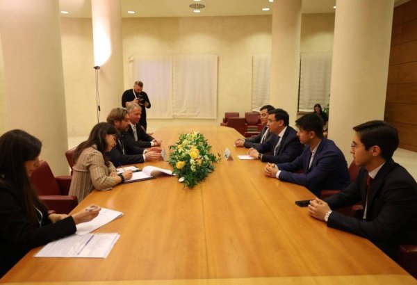 Узбекистан развивает международное сотрудничество в сфере туризма