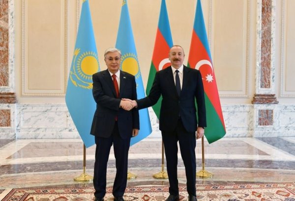 President Ilham Aliyev meets President Tokayev
