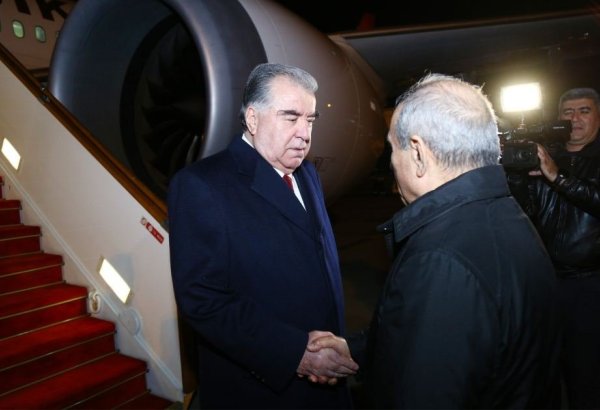President of Tajikistan arrives in Azerbaijan for working visit