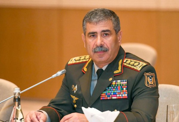 Azerbaijan's Defense Minister advises to focus on upgrading unit combat training