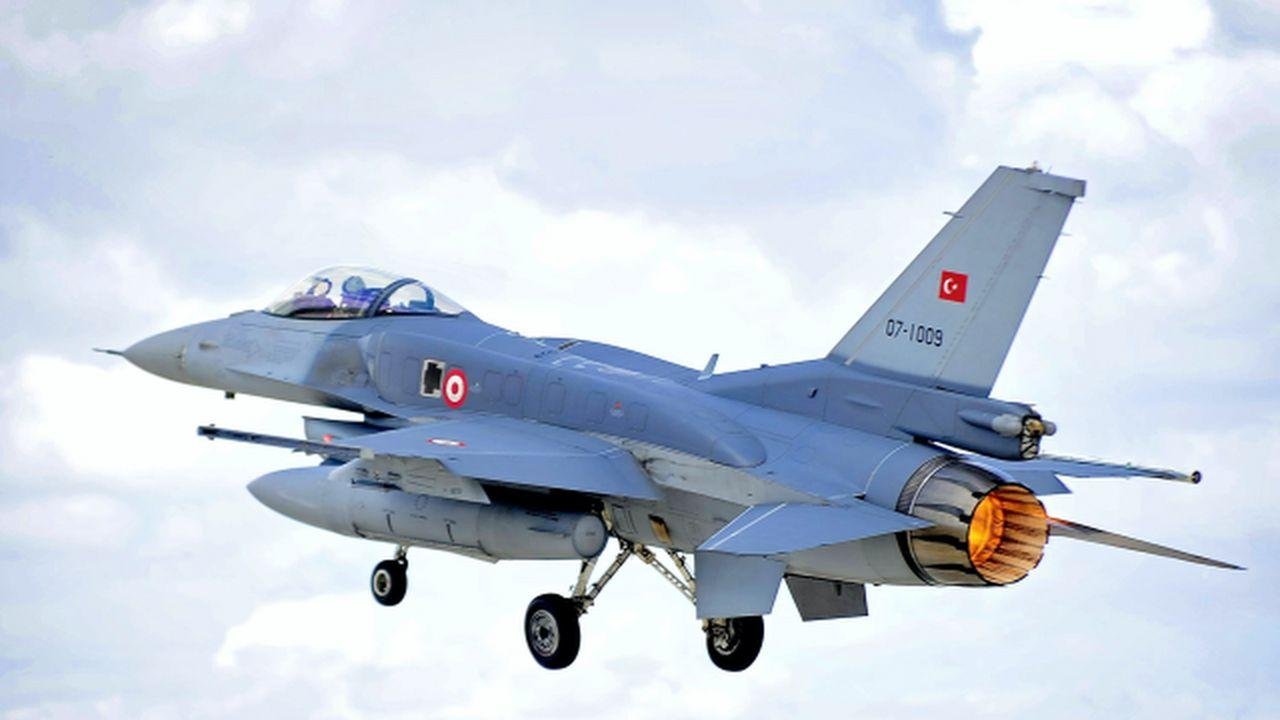 Türkiyə F-16-ları NATO hava məkanını qoruyur