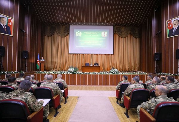 В азербайджанской армии завершены учебно-методические сборы с офицерами и психологами