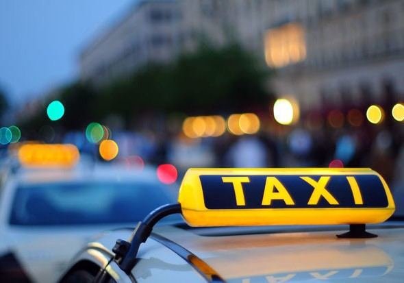 В Азербайджане определен порядок получения МВД информации о страховании пассажиров такси