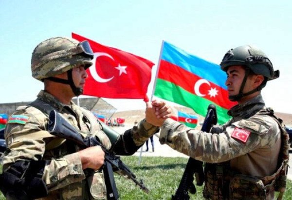 Azerbaycan: Terörle mücadelede Türkiye'nin yanındayız!