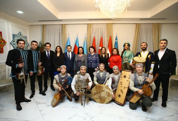 Bakü'de Uluslararası Türk Kültür ve Miras Vakfında resepsiyon verildi