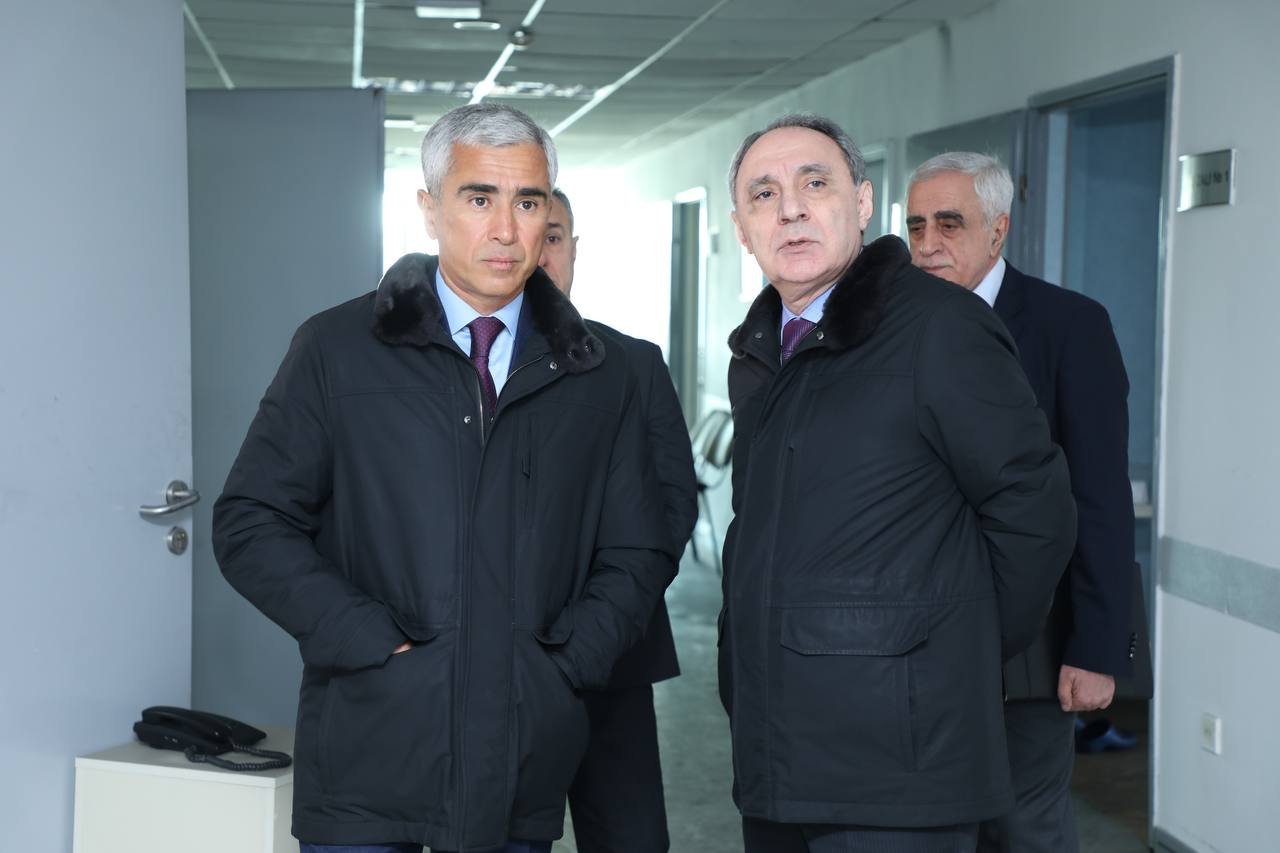 Several Azerbaijani officials visit Republican Perinatal Center