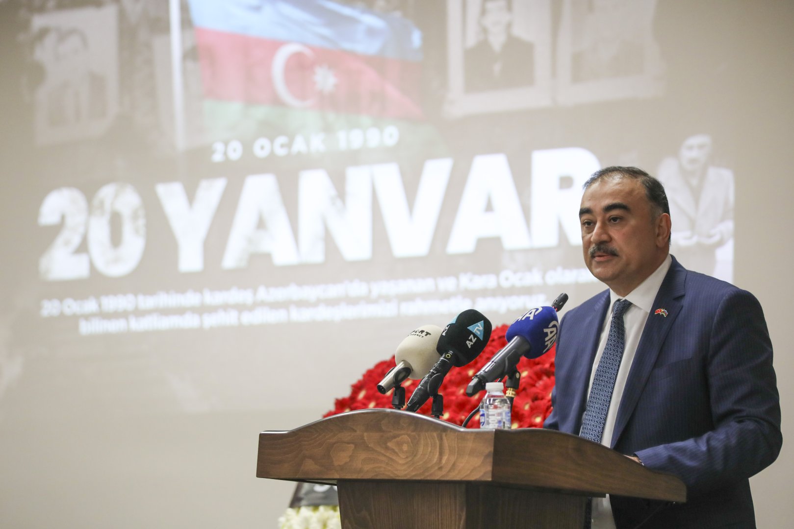 Ankara'da Azerbaycan'ın "Kanlı Ocak" şehitlerini anmak için tören düzenlendi