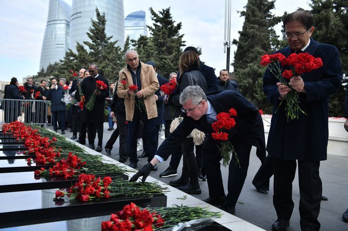 UK Ambassador to Azerbaijan conveys condolences over tragedy, Jan. 20