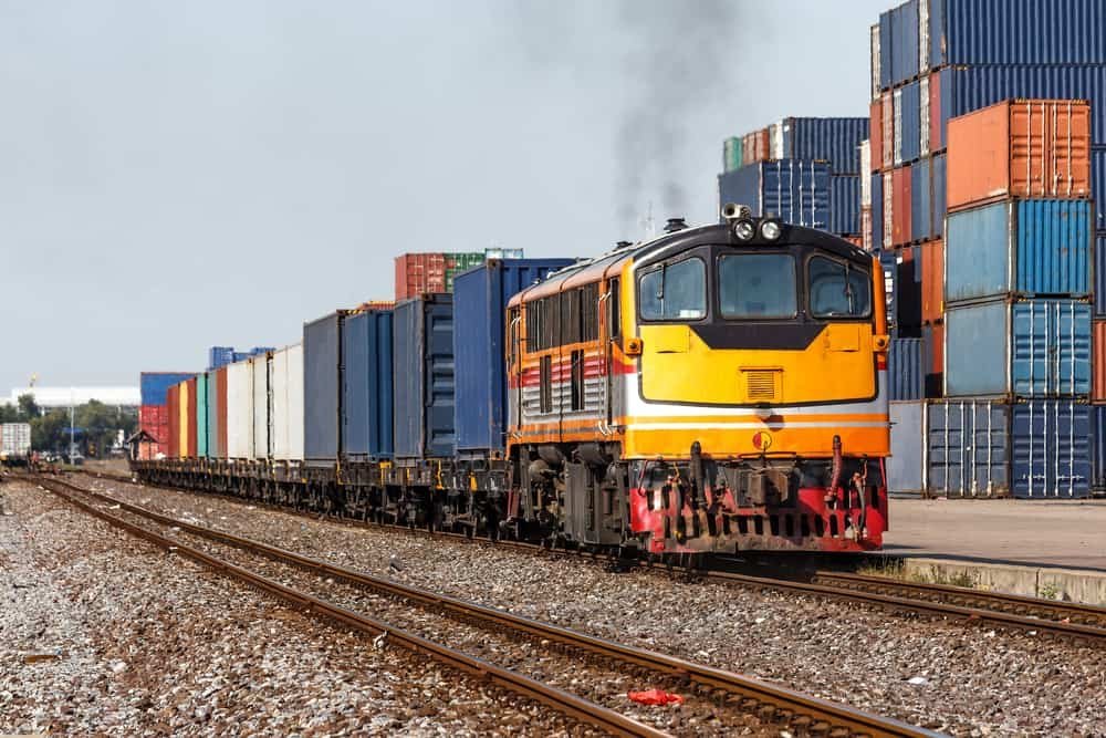 Kyrgyzstan seeks ways to simplify railway freight transportation