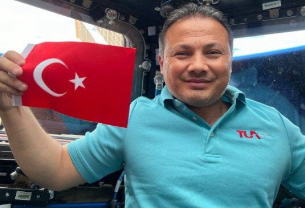SpaceX duyurdu: İlk Türk astronot Alper Gezeravcı'nın dünyaya dönüş saati belli oldu