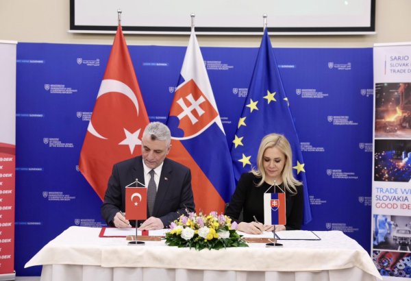 Türkiyə ilə Slovakiya arasında iqtisadi protokol imzalanıb